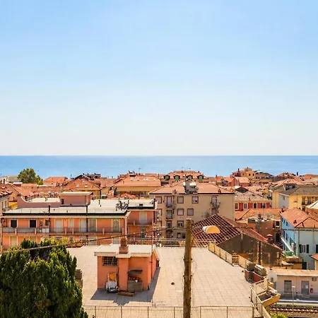 Apartament Le Bijou - Sea View, Garage, 8-min Walk To
